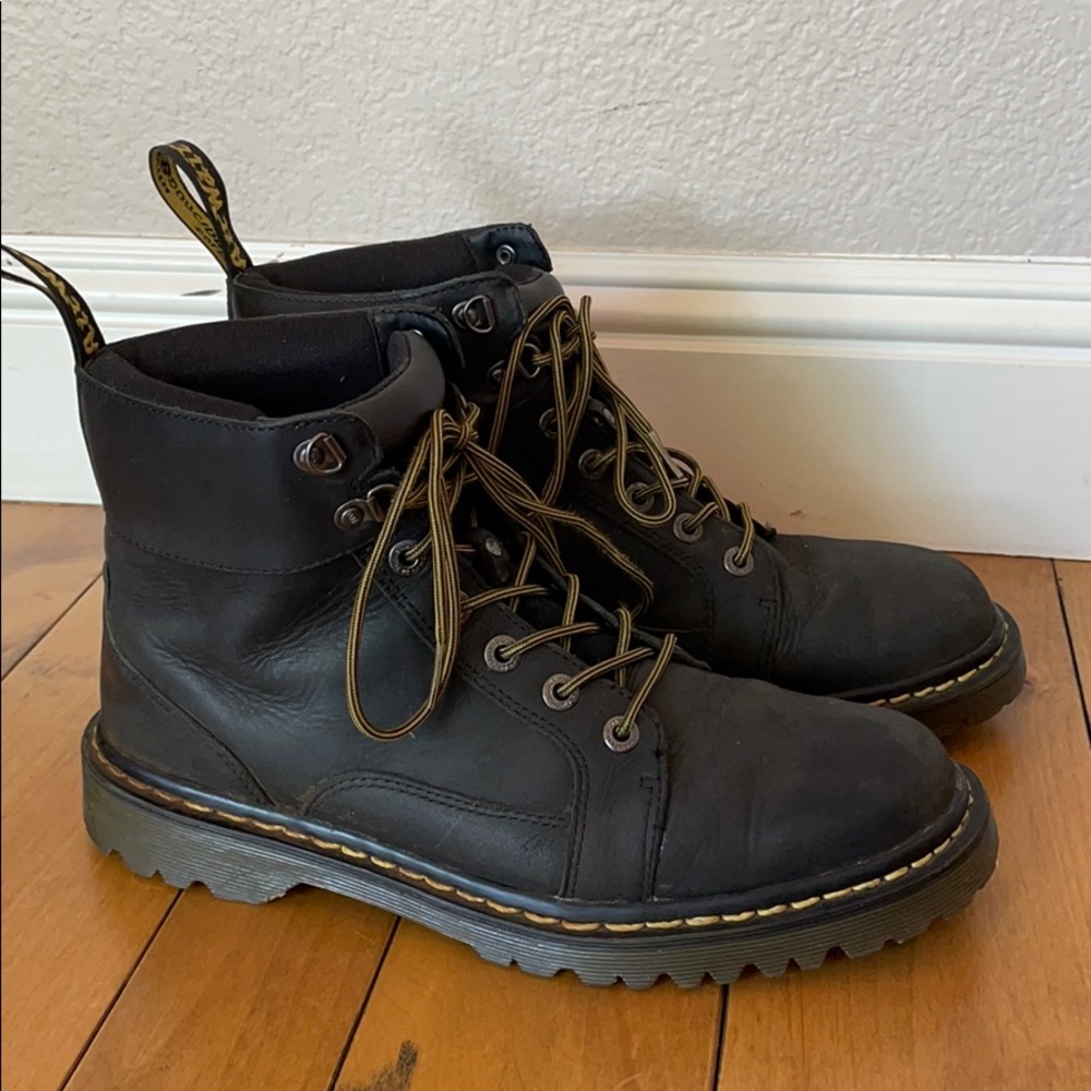 Dr. Martens Nashville air walk boots men’s 11